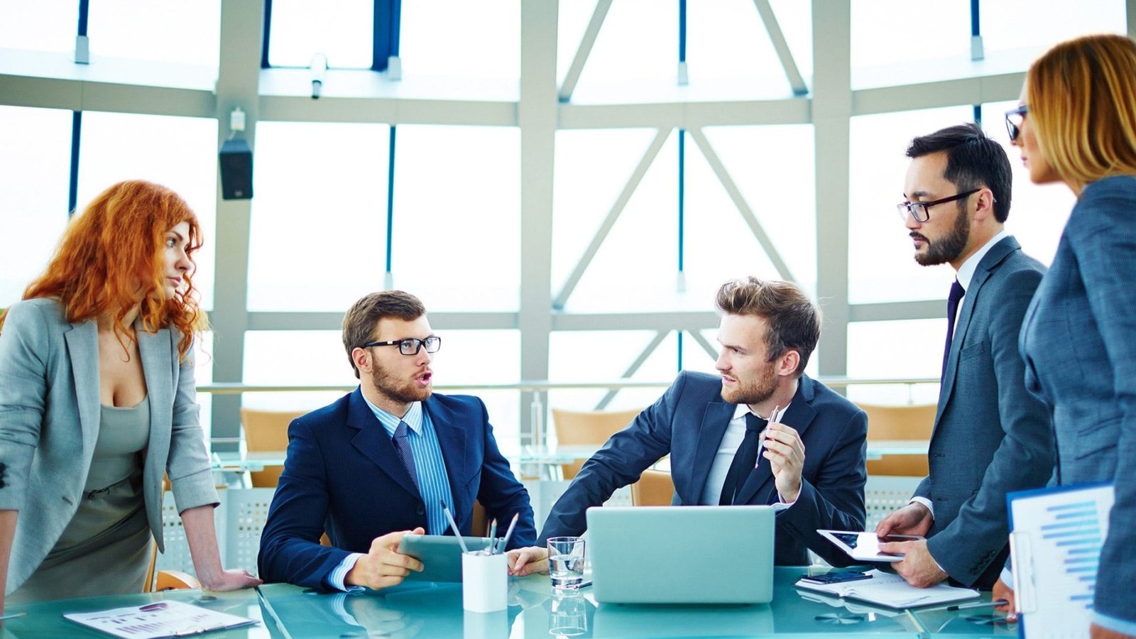 The UAE is home to a vibrant and diverse graphic design industry, with numerous agencies offering a wide range of services.